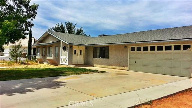 8948 Pecan, Hesperia, CA 92345