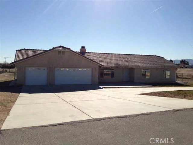 10333 11th, Hesperia, CA 92345