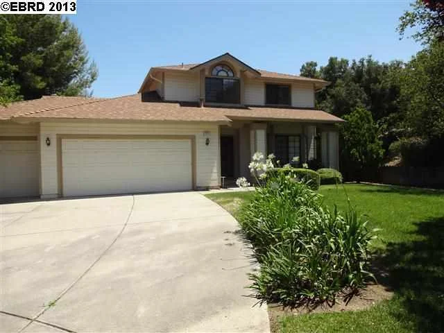 2717 Hyacinth Ct, Antioch, CA 94531-6336