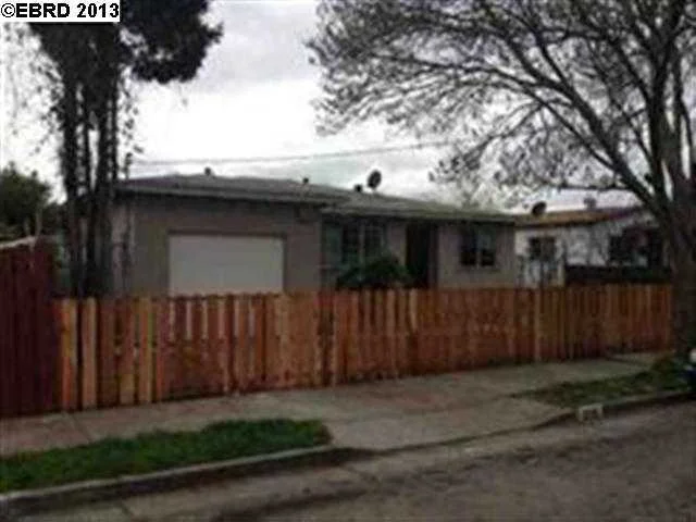 256 Alamo Ave, Richmond, CA 94801-1837