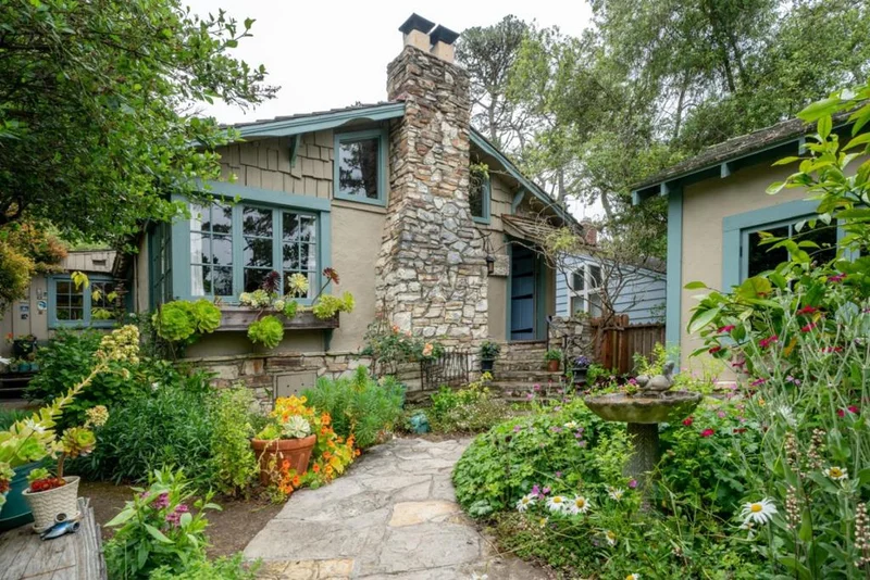 0 Lobos 5 NE Of 4th, Carmel, CA 93921