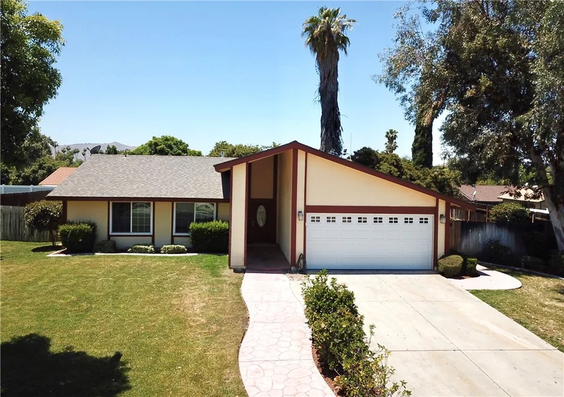 2730 Myers, Riverside, CA 92503