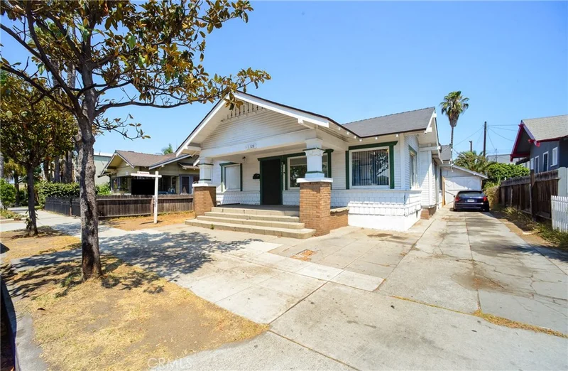 1128 Magnolia Ave., Long Beach, CA 90813