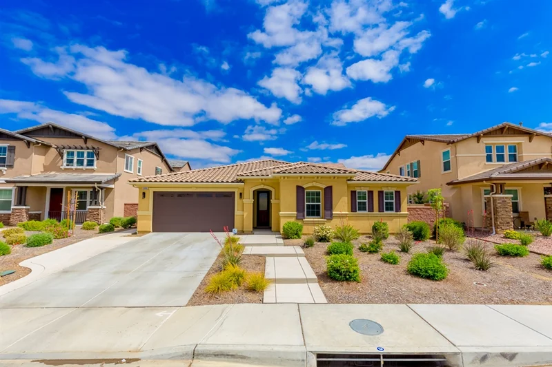 30086 Redding, Murrieta, CA 92563