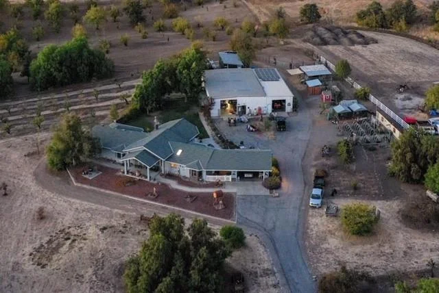 1050 Spring Grove Road, Hollister, CA 95023