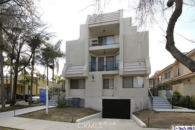 422 Hawthorne #2, Glendale, CA 91204