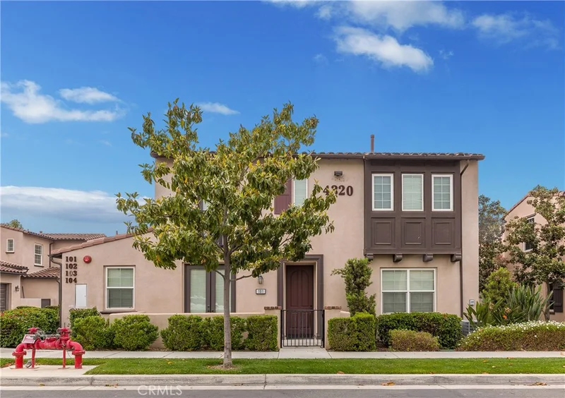 4320 Junction #102, Corona, CA 92883