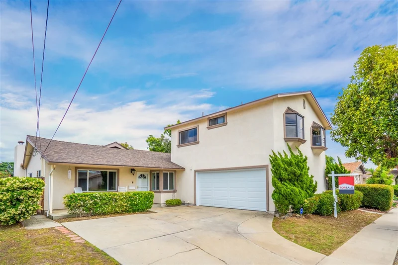 6281 Lake Aral Dr, San Diego, CA 92119