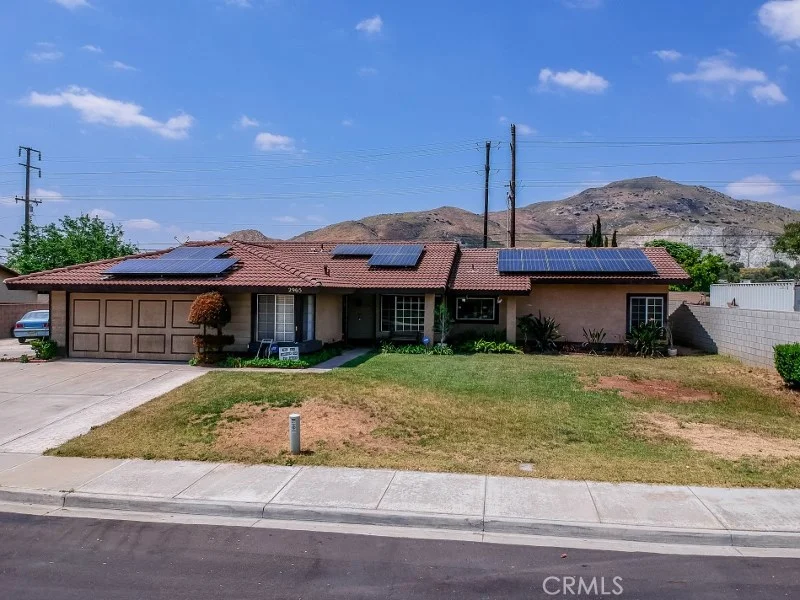 2965 Aztec, Jurupa Valley, CA 92509