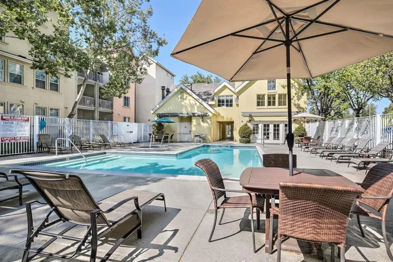 2255 Showers #363, Mountain View, CA 94040