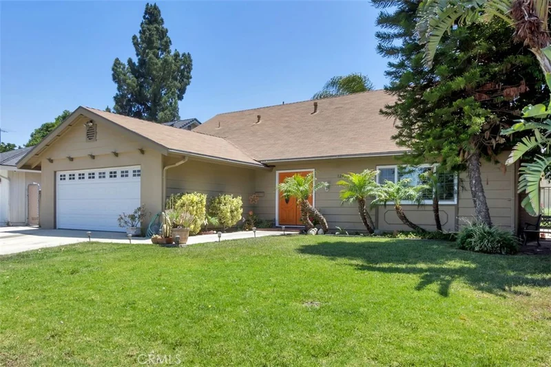 124 Crestview, Corona, CA 92879