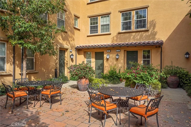 45 Cienega, Irvine, CA 92618
