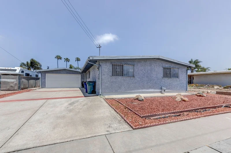 465 Montclair St, Chula Vista, CA 91911