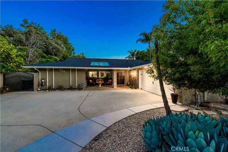 520 Bowling Green Drive, Claremont, CA 91711