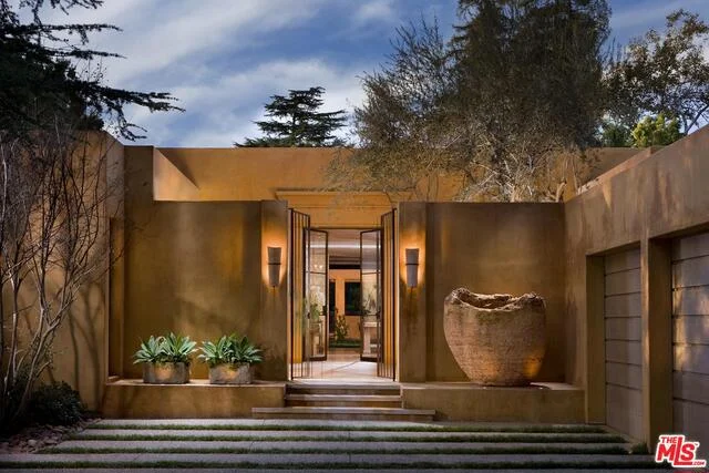 11743 Chaparal, Los Angeles, CA 90049