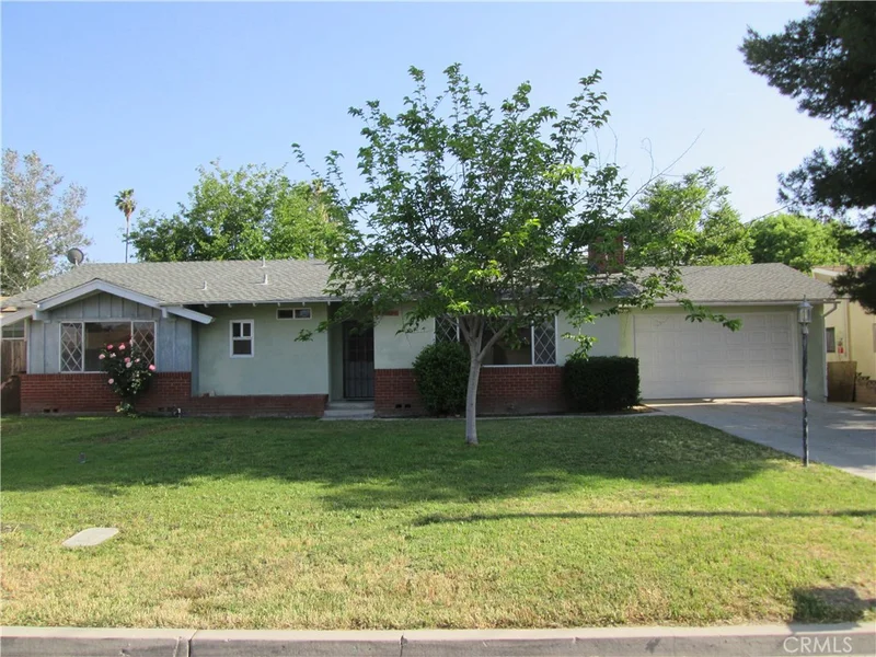 41153 Johnston, Hemet, CA 92544