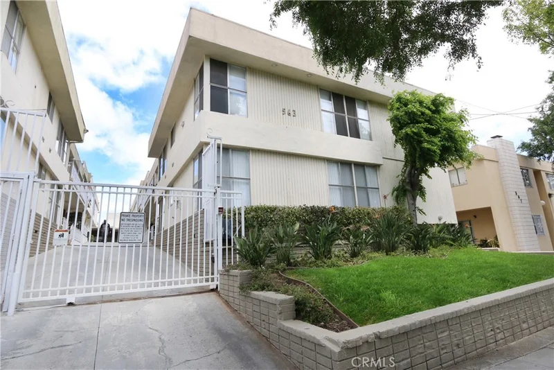 563 Hazel #3, Inglewood, CA 90302
