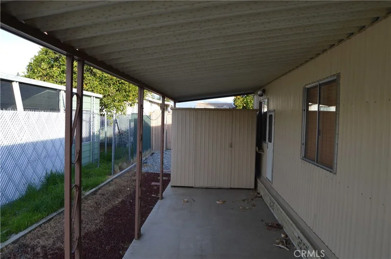 858 S Palm Avenue, Hemet, CA 92543