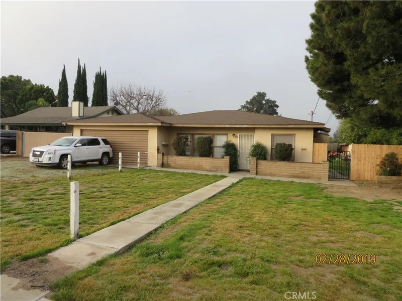 2604 Harrison St., Riverside, CA 92503