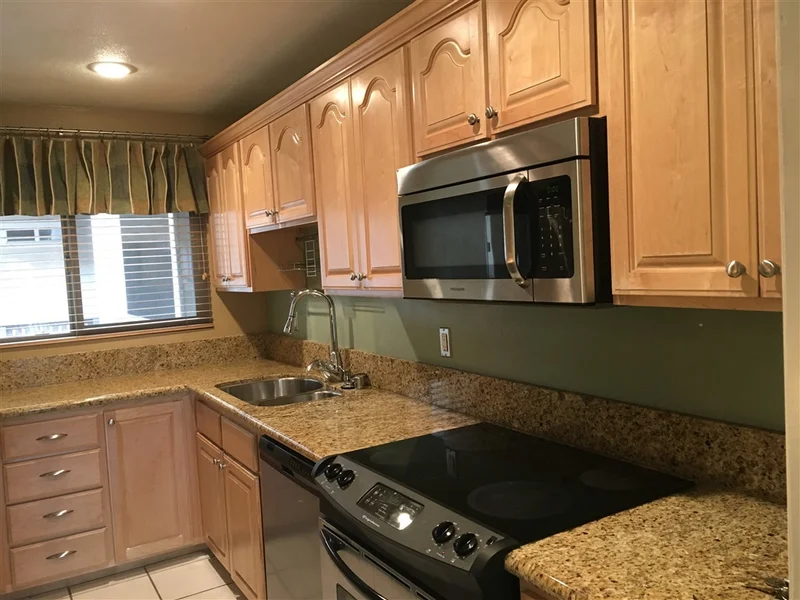 2727 Morena Blvd #202, San Diego, CA 92117