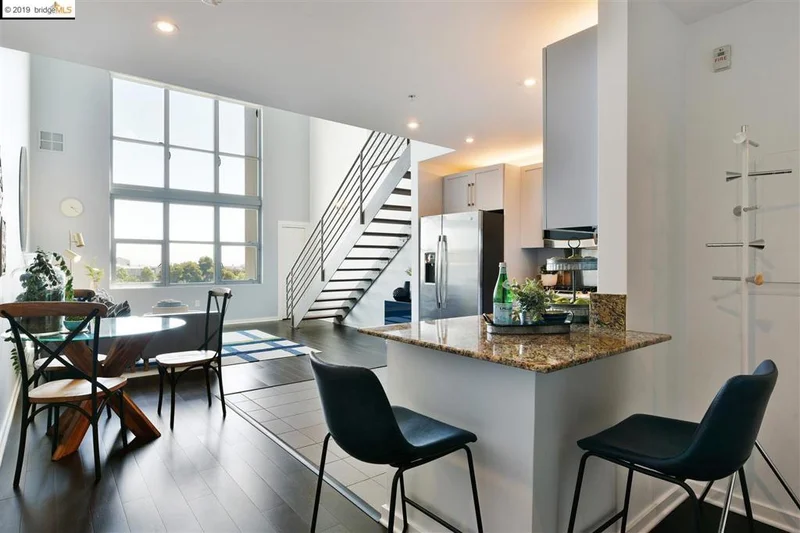 1001 46th St. #510, Emeryville, CA 94608