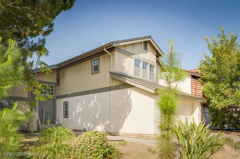 7695 Jade Coast, San Diego, CA 92126