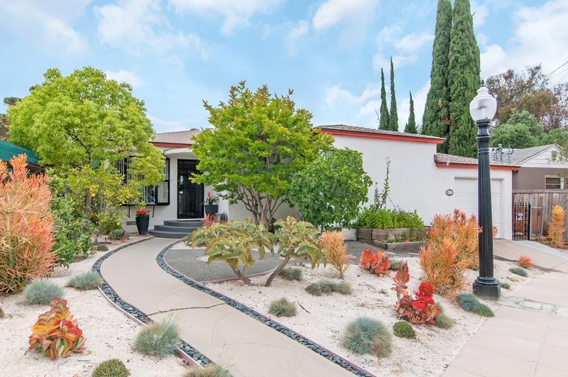 4632 Max Dr., San Diego, CA 92115