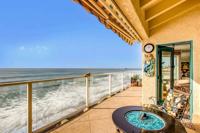 1031 Pacific St #F, Oceanside, CA 92054