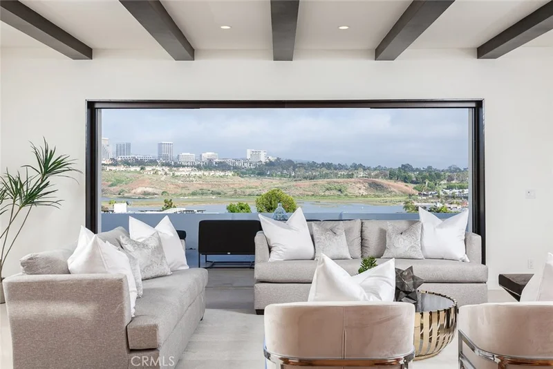 1136 Pescador, Newport Beach, CA 92660