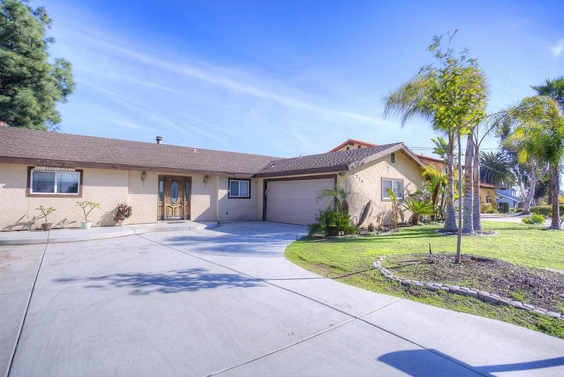 4275 Helix Del Sur, La Mesa, CA 91941