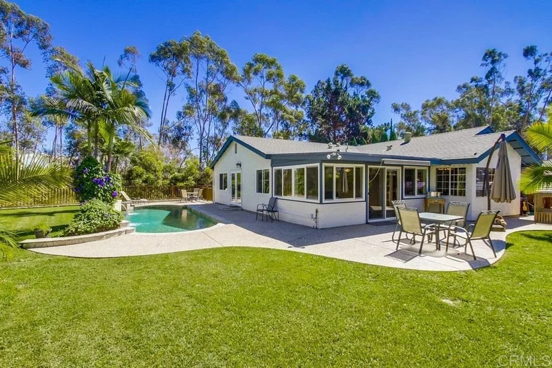 11336 Vista La Cuesta, San Diego, CA 92131