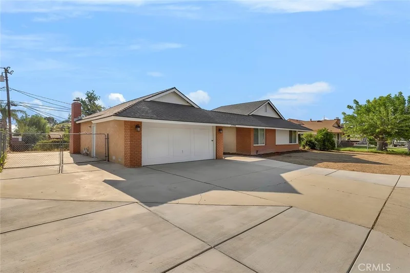 27295 Bancroft, Hemet, CA 92544