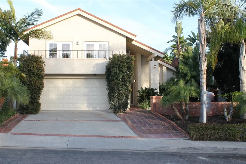 8993 January Pl, San Diego, CA 92122