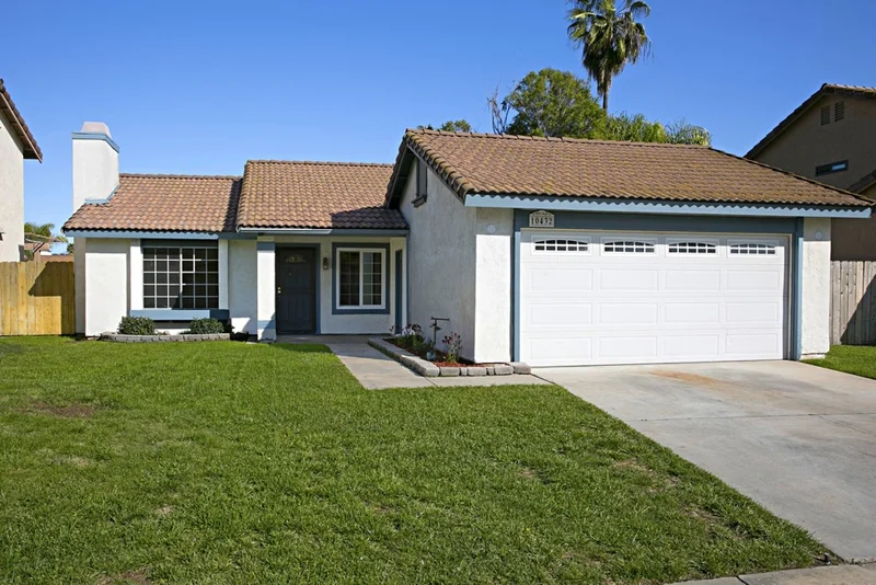 10432 Paseo Park, Lakeside, CA 92040