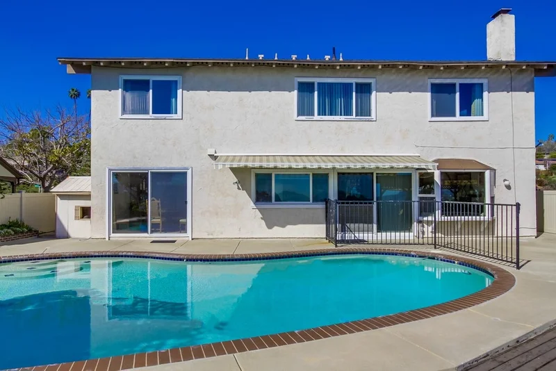 10023 Helix Mont Drive, La Mesa, CA 91941