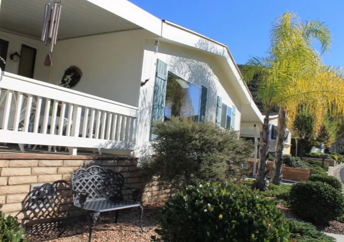 8975 Lawrence Welk #303, Escondido, CA 92026