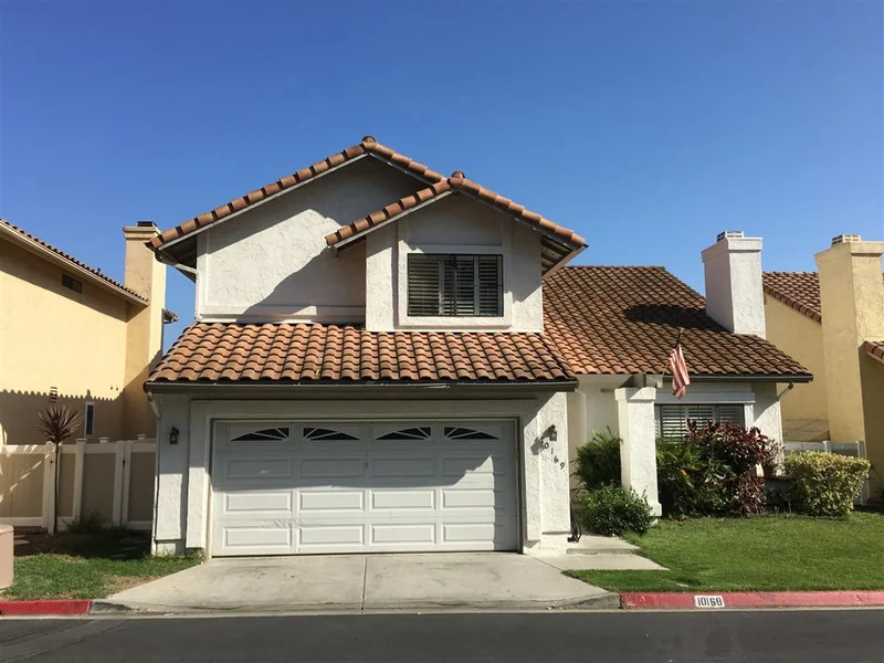 10169 Greenleaf Rd, Spring Valley, CA 91977