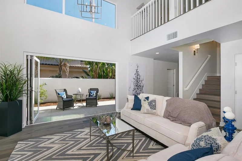 299 Chinquapin Ave, Carlsbad, CA 92008