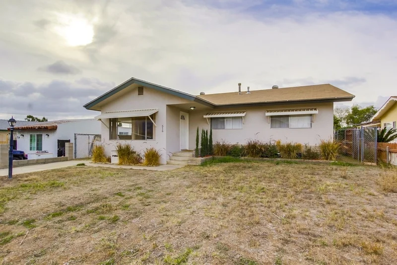 516 Paraiso Ave, Spring Valley, CA 91977