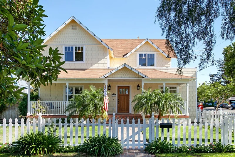 777 H, Coronado, CA 92118