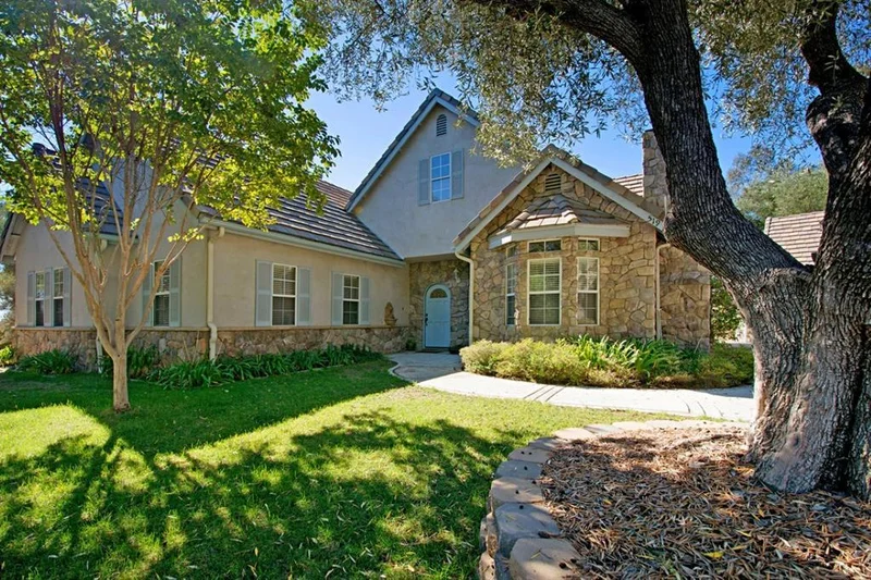 519 Beavercreek, Fallbrook, CA 92028