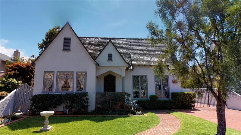 462 E St, Chula Vista, CA 91910