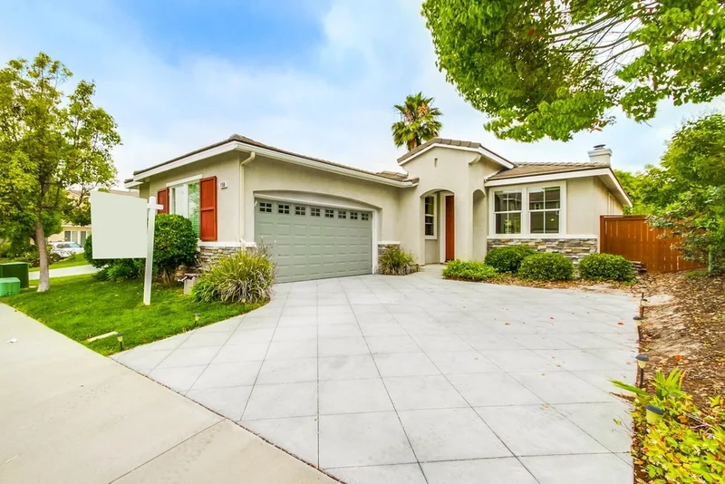 1158 Midnight Way, Oceanside, CA 92057
