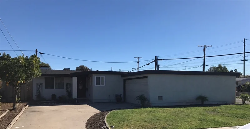 6201 Amber Lake, San Diego, CA 92119