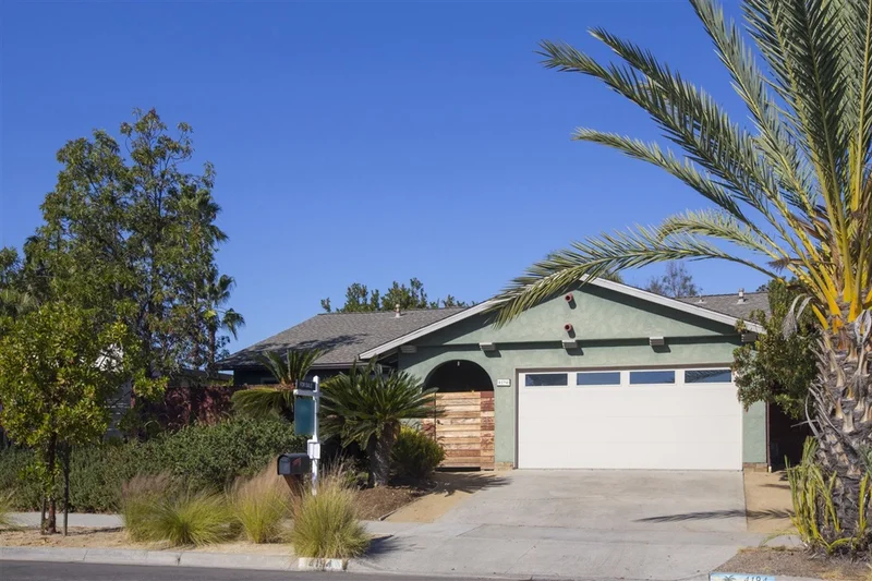 4194 Chasin, Oceanside, CA 92056