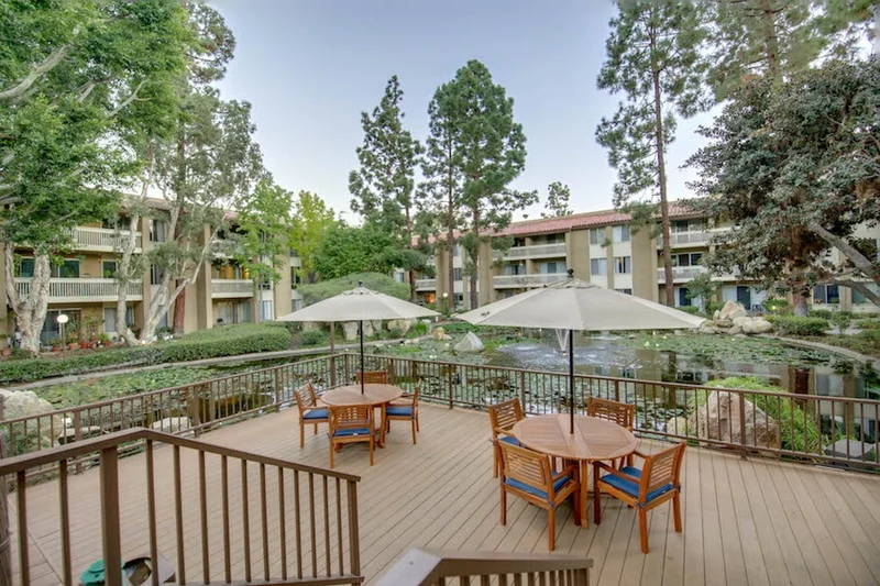 4600 Lamont St #332, San Diego, CA 92109