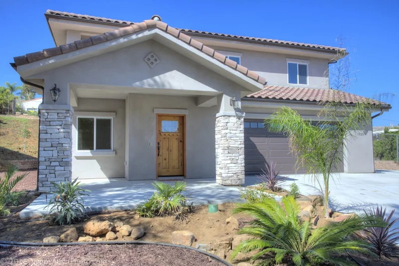 1020 Turtle Dove Lane, Escondido, CA 92026