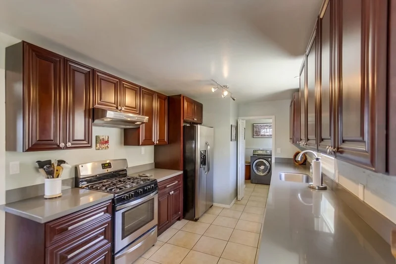 7911 Normal, La Mesa, CA 91941