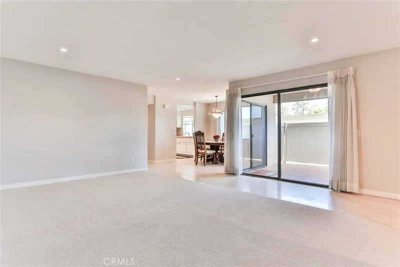 8788 Coral Springs 202D, Huntington Beach, CA 92646