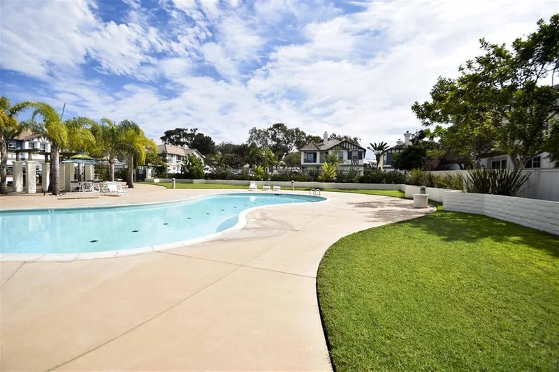 614 Silver Berry Place, Encinitas, CA 92024